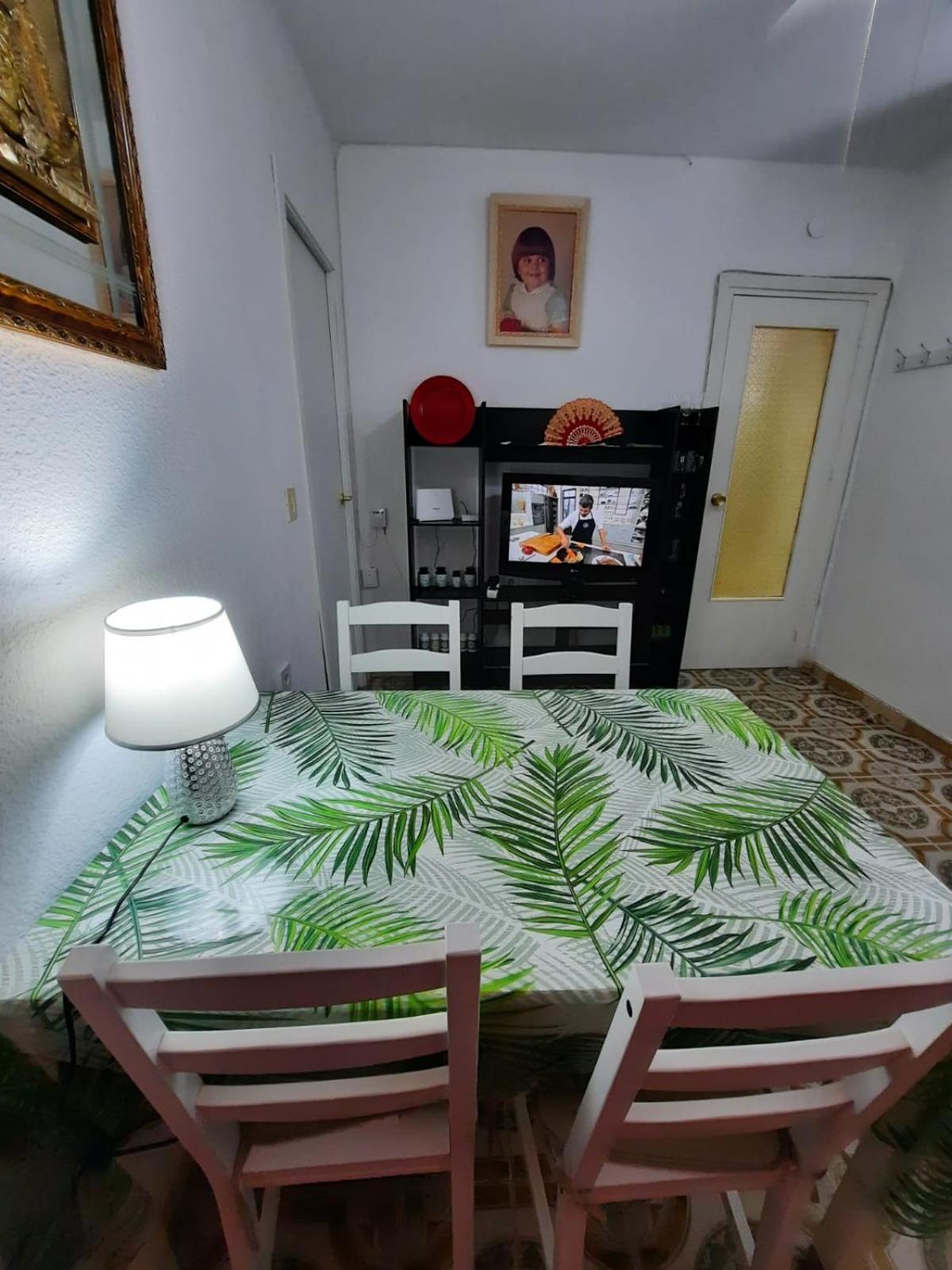 Habitaciones En Mi Piso Del Centro De Huelva Exterior foto